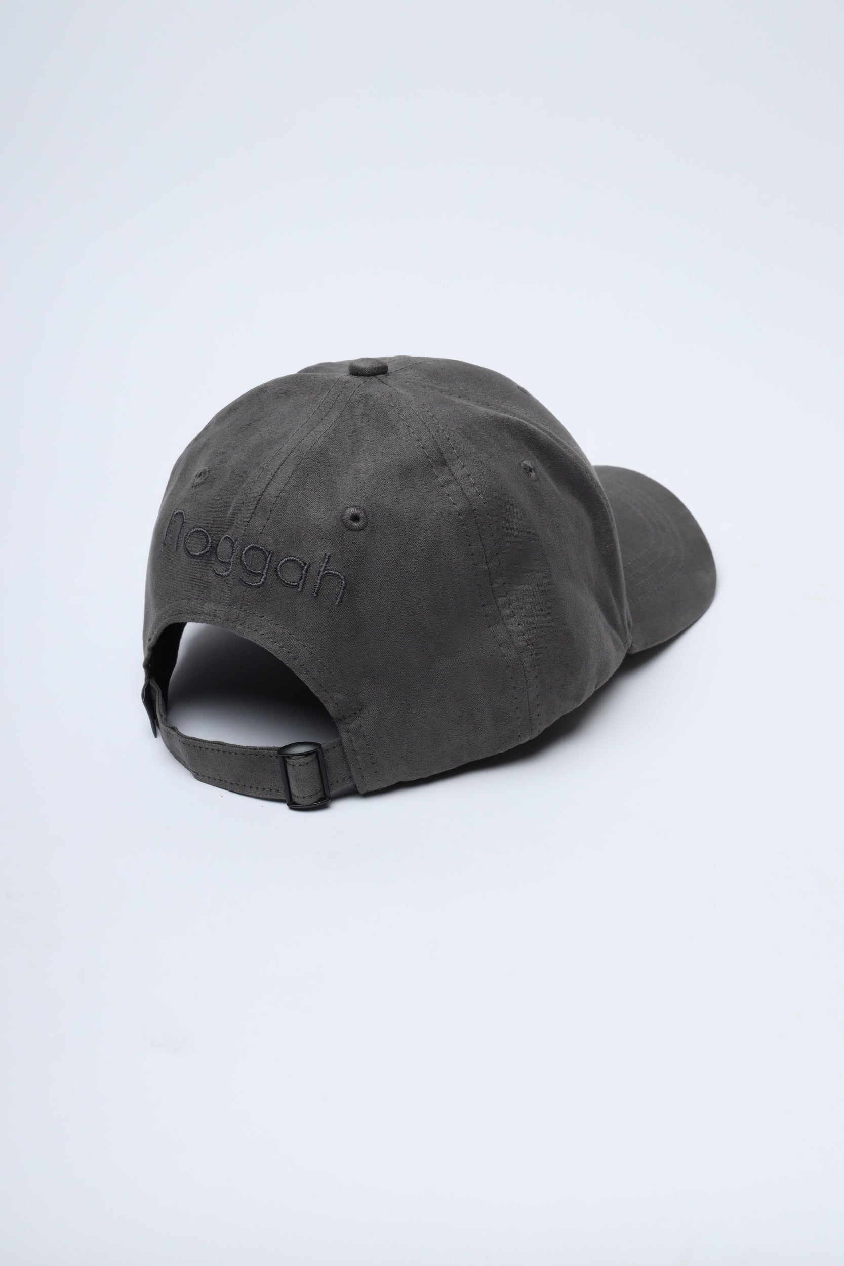Night-inspired luxury cap by Noggah – NDC003 model in moody grey