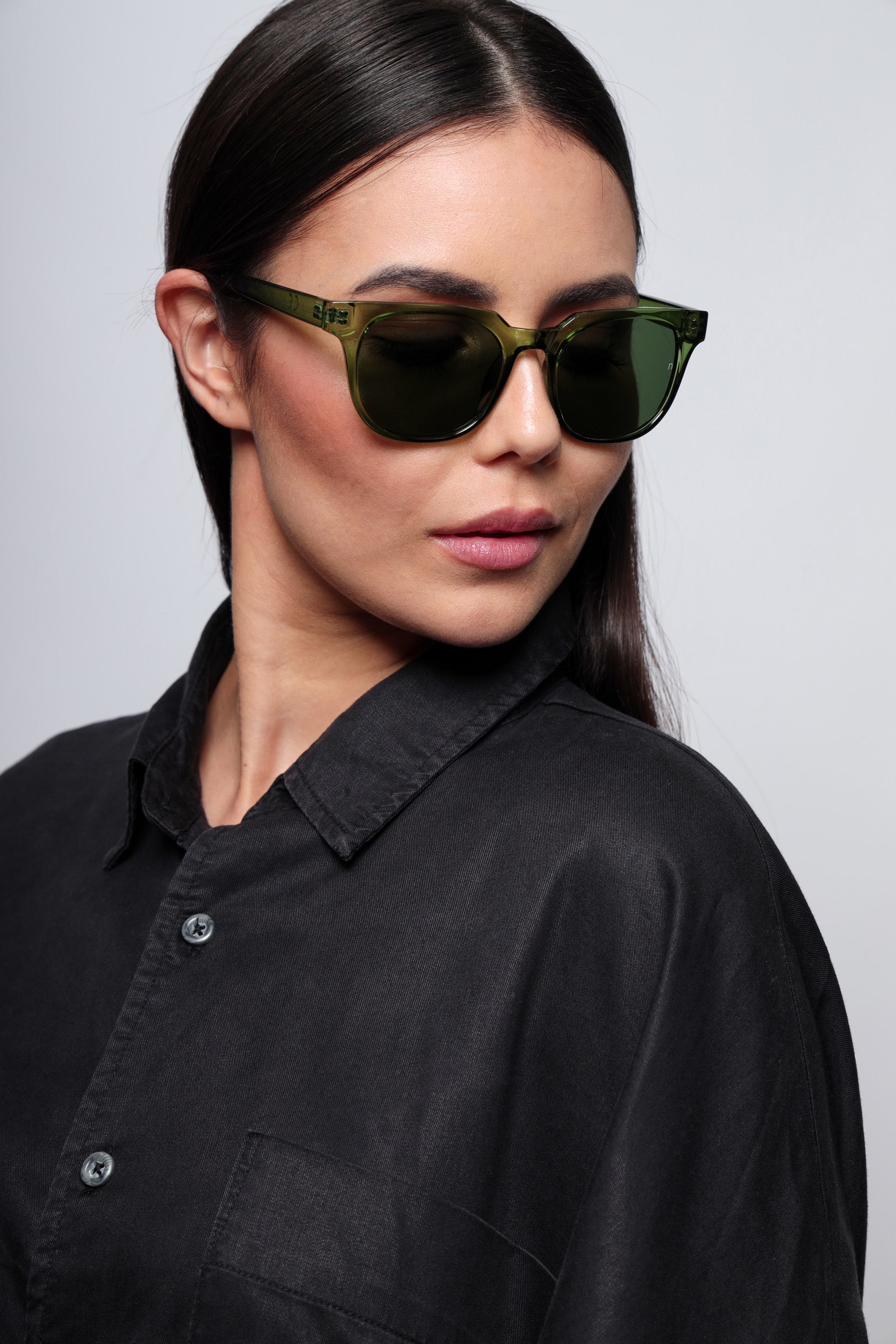 Aura Sierra Verde Sunglasses โ Premium Tempered Glass Sunglasses | Noggah USA