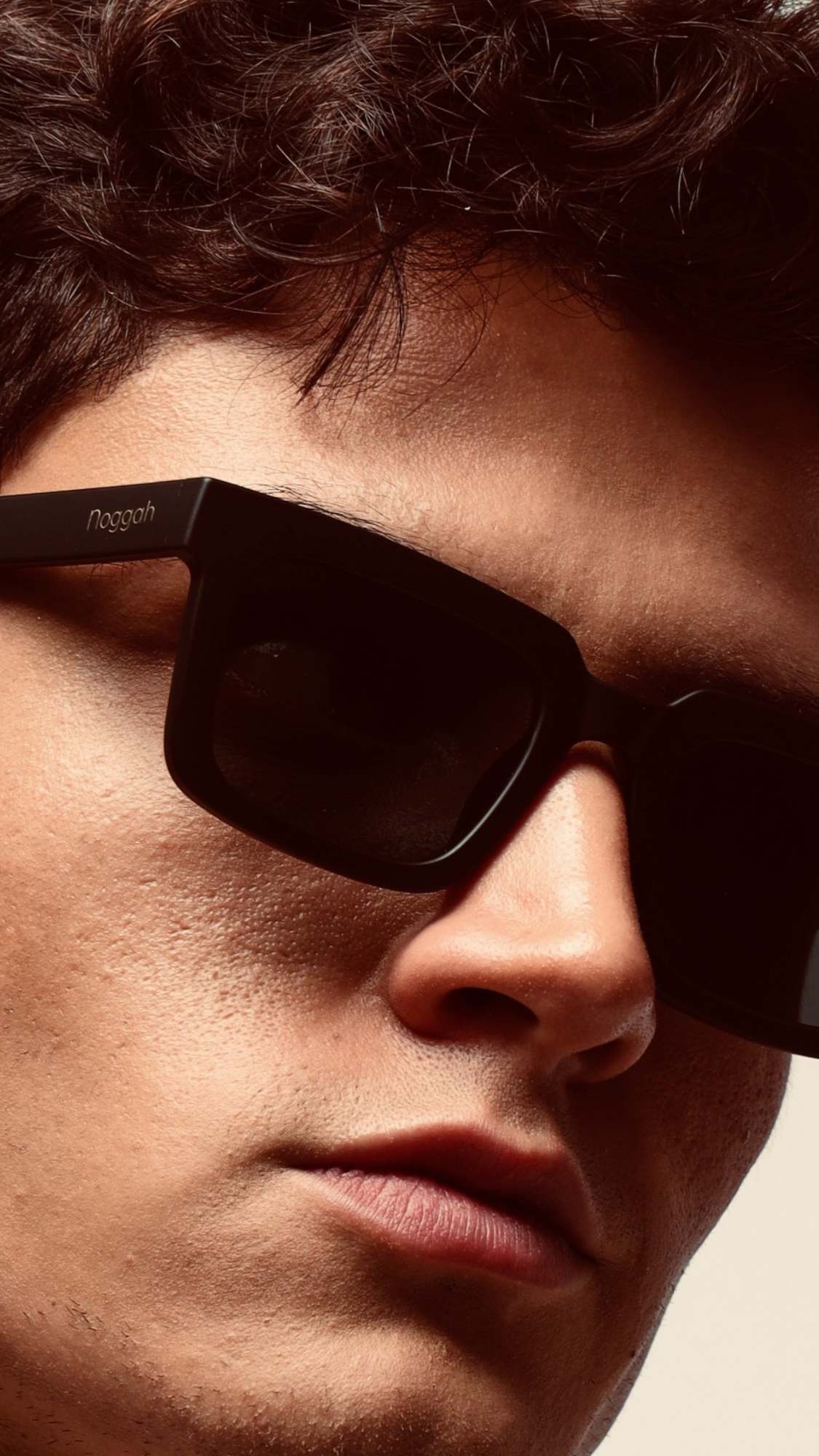 Noggah Sunglasses offers a premium selection of sunglasses.
