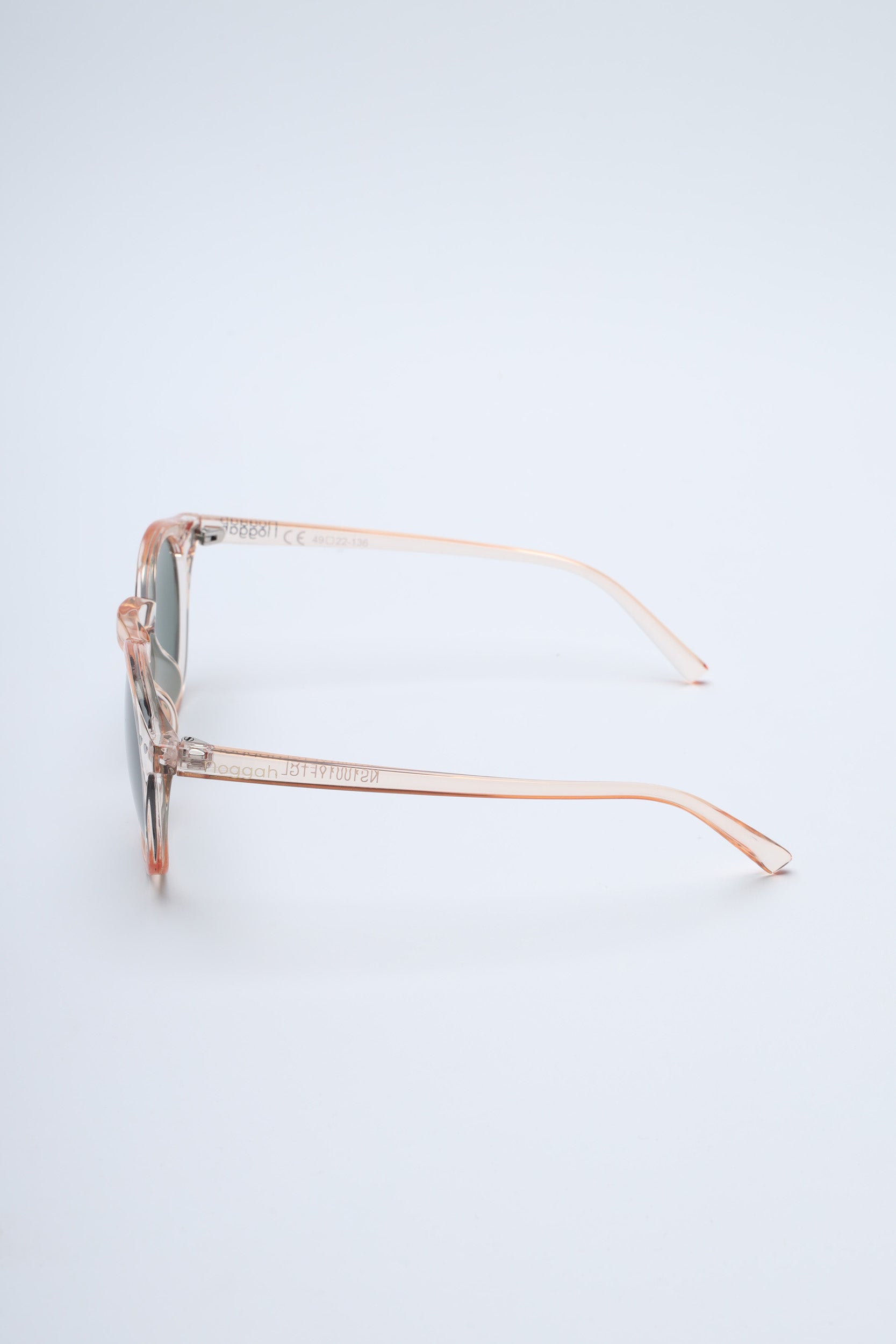 Gucci Oversized Round Glasses with Chain in Gold – MALFORD OF LONDON