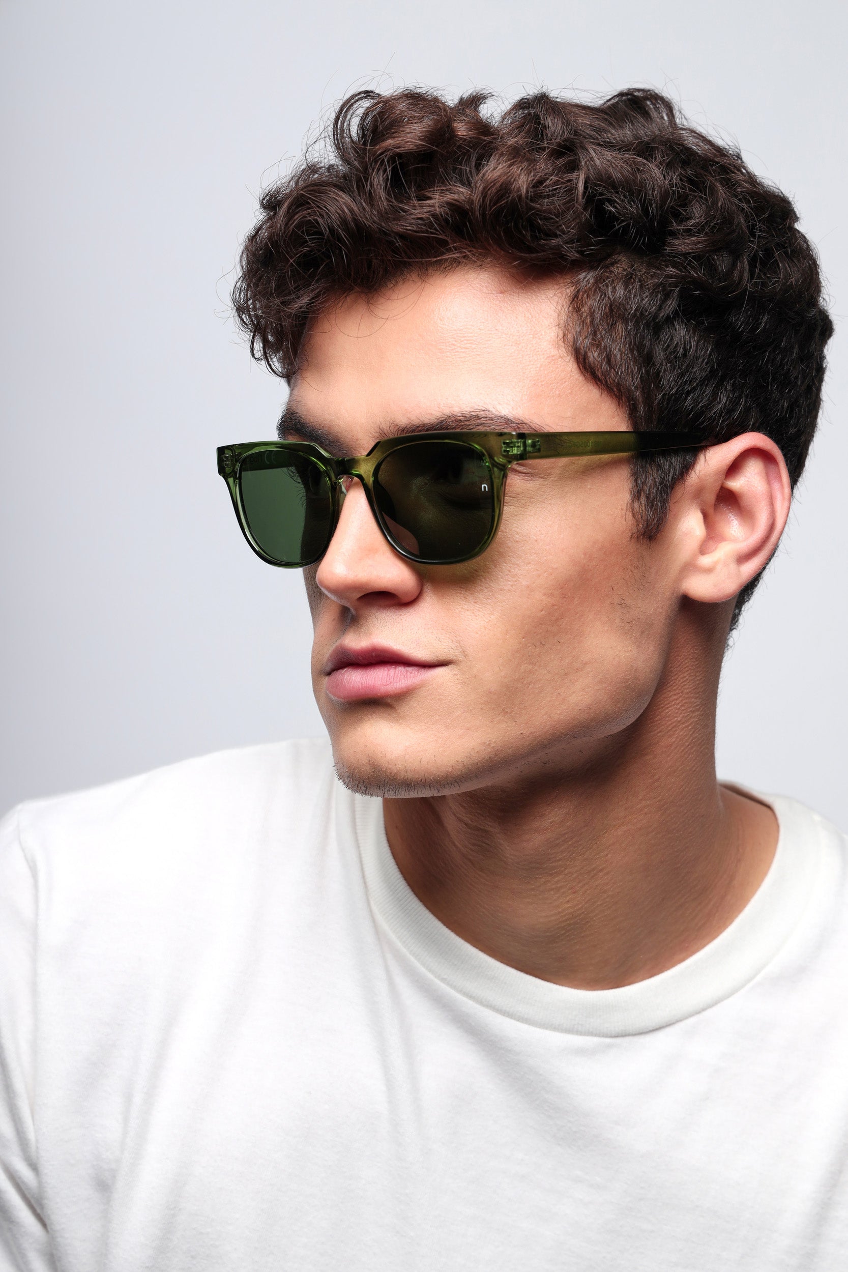 Fashionable Sunglasses – Happy New Year with 30% Discount at FV Optics - FV  Hospital